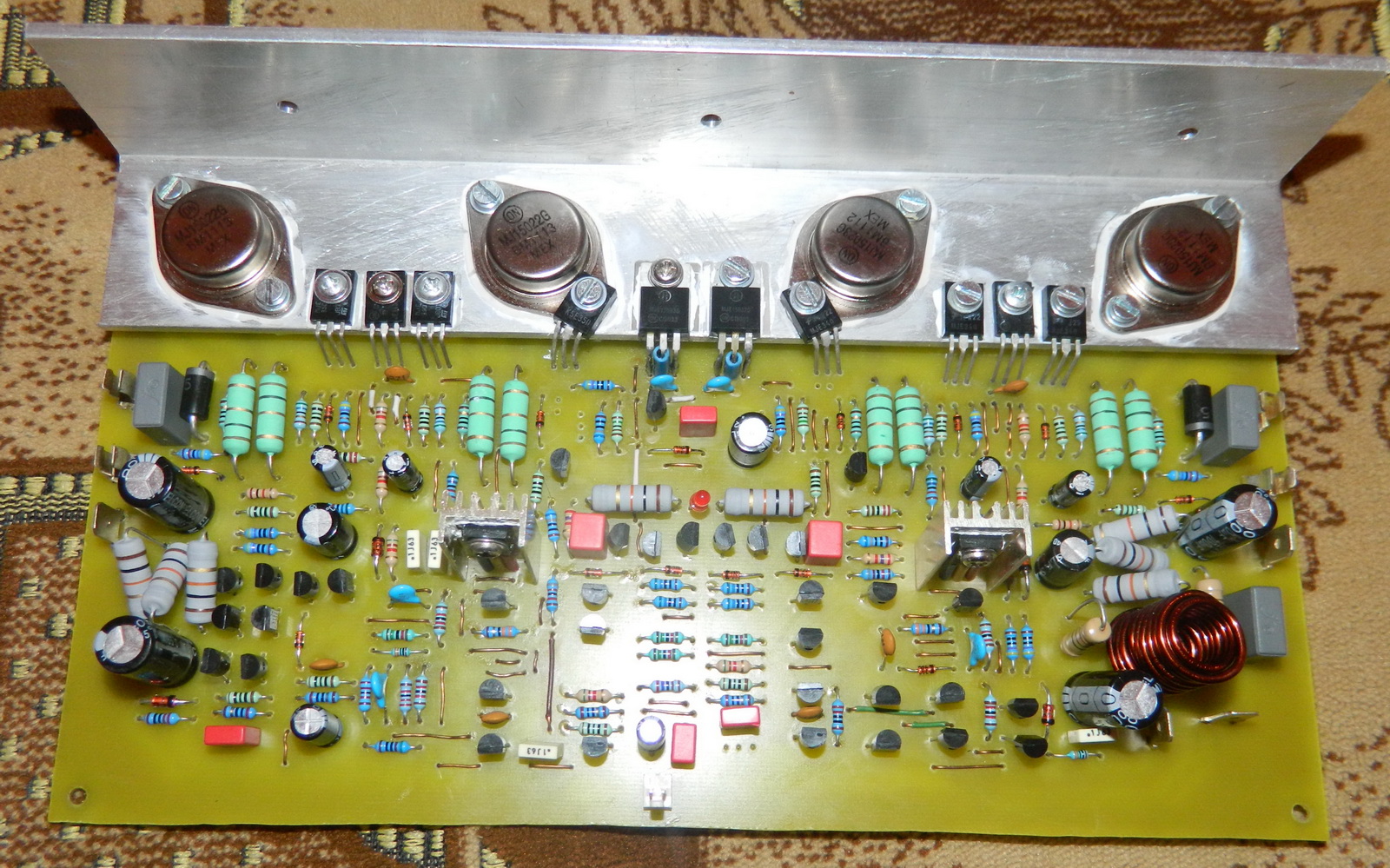 TA200 audio amplifier 1